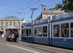 ZÜRCHER TRAMPARADE 2017   VBZ: Aus Anlass des Jubiläums 50 Jahre Verein Tram-Museum Zürich und 10 Jahre Tram-Museum Burgwies wurde am Sonntagmorgen, 21.