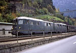 Ae 8/14 11852 (1938, ausrangiert 1972) wartet am Bahnhof Wassen. 11.Oktober 1968 