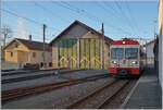 Der transN (ex cmn) BDe 4/4 N° 8 wartet in Les Ponts-de-Martel als R 22 309 auf die Rückfahrt nach La Chaux-de-Fonds.