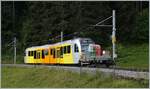 Der Be 4/6 102  Mönch  mit einem Vorstellwagen Lklp kurz nach der Abfahrt von der Grütschalp auf der Fahrt nach Mürren. 

8. Aug. 2024