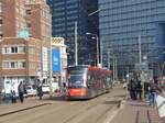 HTM TW 5050 Haltestelle Den Haag HS. Stationsplein, Den Haag 16-03-2017.

HTM tram 5050 tramhalte Den Haag HS. Stationsplein, Den Haag 16-03-2017.