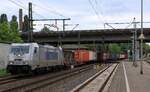 Metrans/HHLA 386 025-1 mit Containerzug Durchfahrt HH-Harburg 04.05.2024