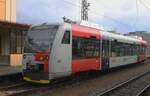 CD 841 305 steht mit pid-Farben in Benesov u Prahy am 28 September 2025.