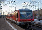 Der Dieseltriebzug 928 255 / 628 255 „Bad Laasphe“ (95 80 0928 226-8 D-DB / 95 80 0628 226-1 D-DB) der Kurhessenbahn (DB Regio) am 02.01.2019 auf �berf�hrungsfahrt durch den Bahnhof