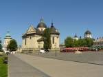 Vichevaplatz mit Laurentiuskirche in Zhovkva, Ukraine 22-05-2012.