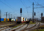 Die SIEMENS Vectron AC 471 001 (91 55 0471 006-1 H-GySEV) der GySEV Cargo - Györ-Sopron-Ebenfurti Vast Zrt.