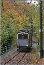 Der Leuk - Leukerbad Bahn (LLB) ABFe 2/4 N° 10 hat die Brücke verlassen und die auf 10 km/h beschränket Geschwindigkeit auf der lädierten Brücke ist nun wieder aufgehoben